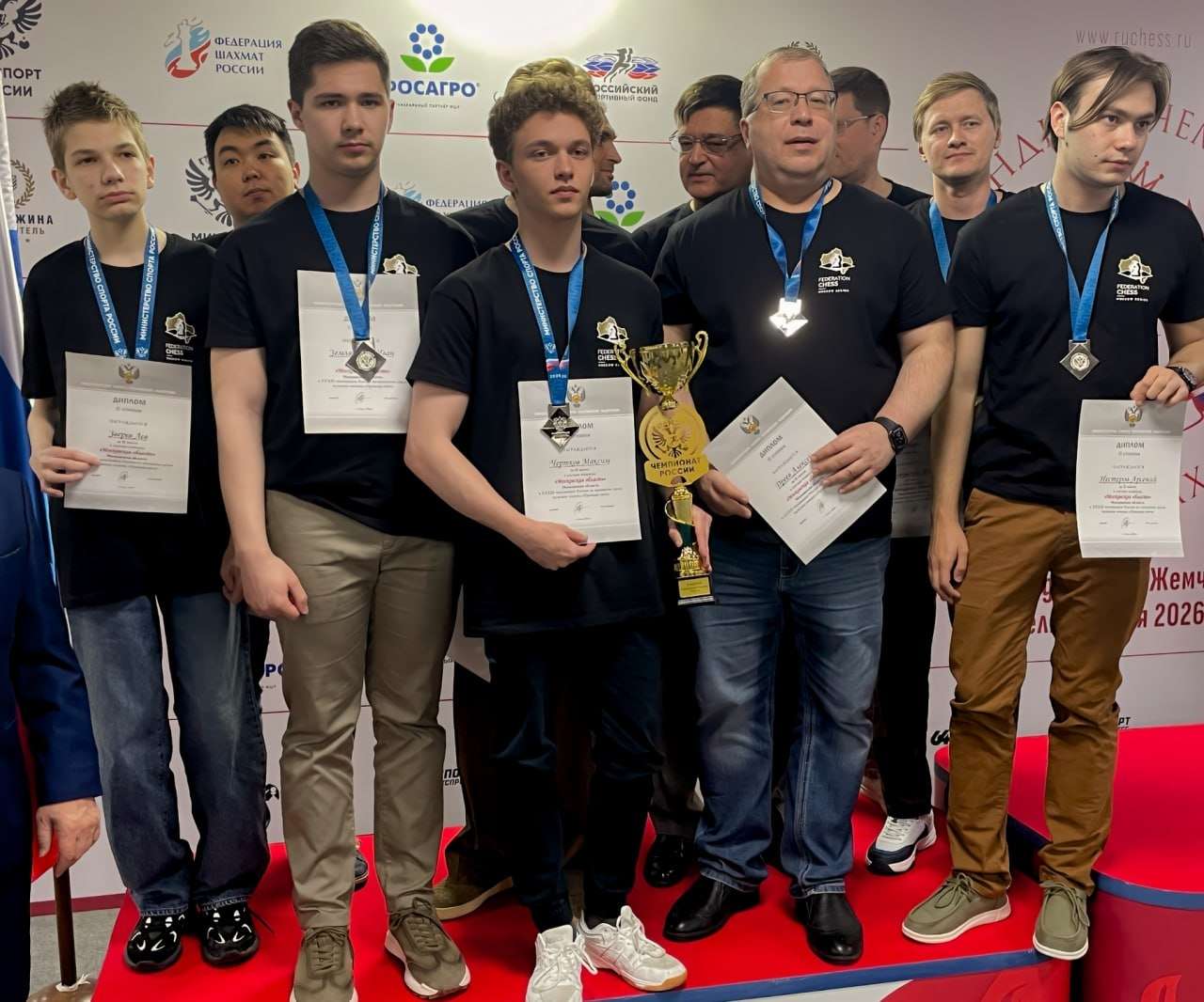 Урожай медалей на весенних стартах